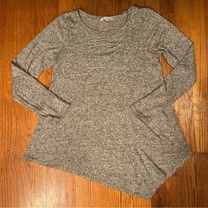 Triangle Hem Long Sleeve Top